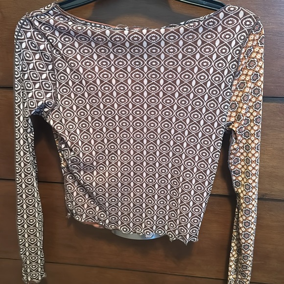 WILLOW & ROOT.  Get ready cute for summer size M - Picture 3 of 3